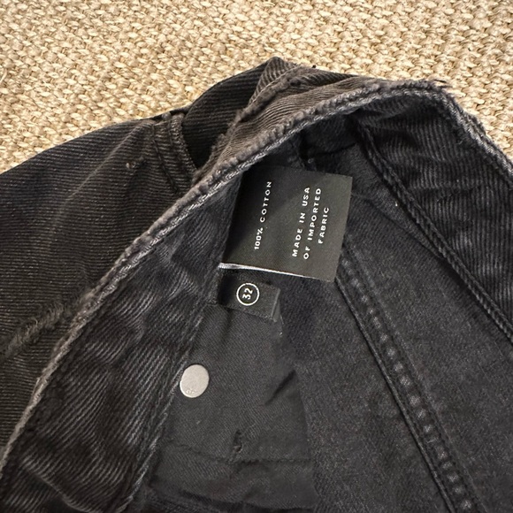 GRLFRIEND BLACK RIPPED DENIM SKIRT • SZ 32 - Picture 4 of 6